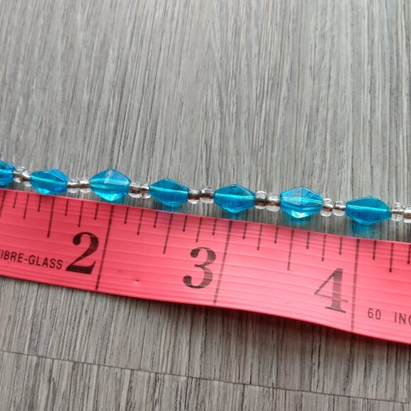 Vintage Blue Glass Beaded Necklace Made in Czechoslovakia Gold Tone Bead Caps - Picture 12 of 12